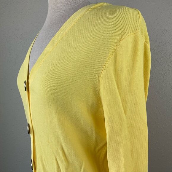 Scott Taylor Yellow Button Down Top Size M EUC - Picture 3 of 7
